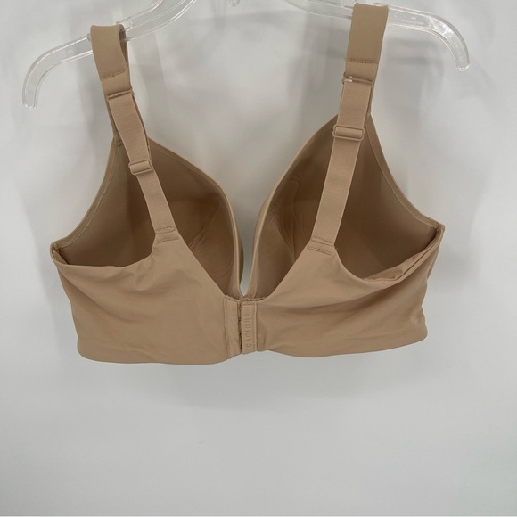 Cacique Women Bra Size 42F Tan Lightly Lined Full Coverage Underwire Adjustable - Picture 5 of 8